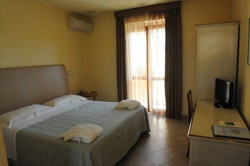 Saturno Fontepura Hotel Saturnia